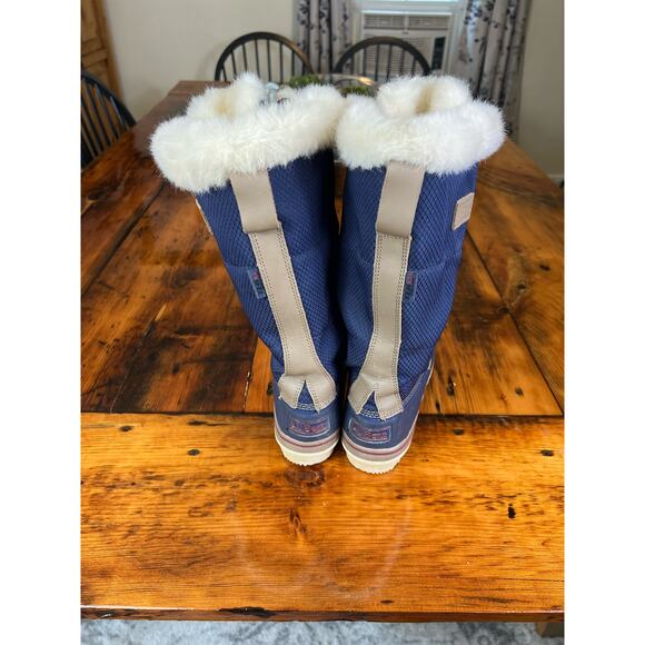 L.L. Bean Women's Rangeley Insulated Pac Boots, Tall - Picture 2 of 11